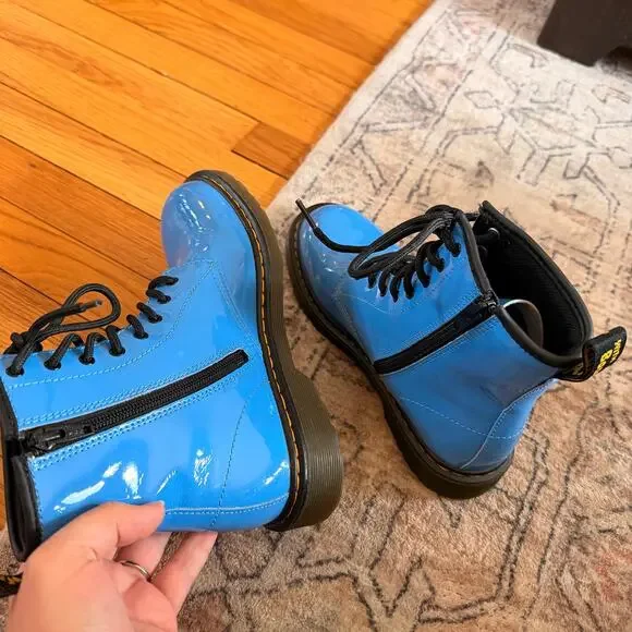 Dr. Martens 1460 Patent Leather Bright Blue Lace Up Boots Women SZ 6 Grunge EUC - Picture 5 of 9